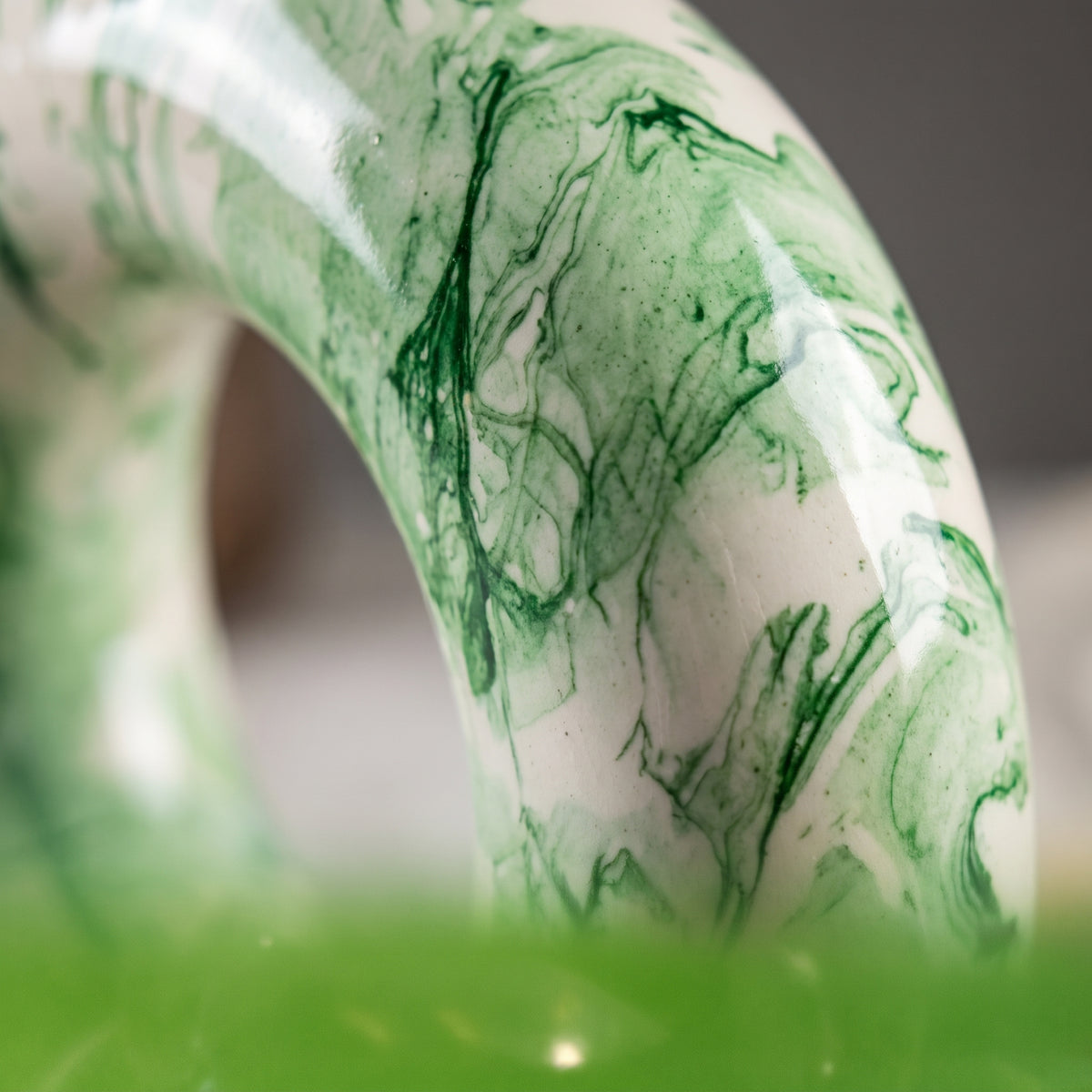 Verdant Loop Ceramic Vase — 8 Inch